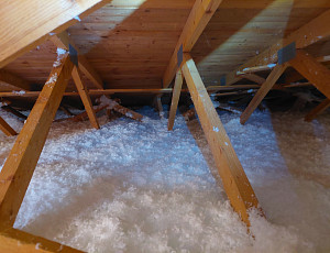 Zateplení stropu objektu na bydlení pro seniory